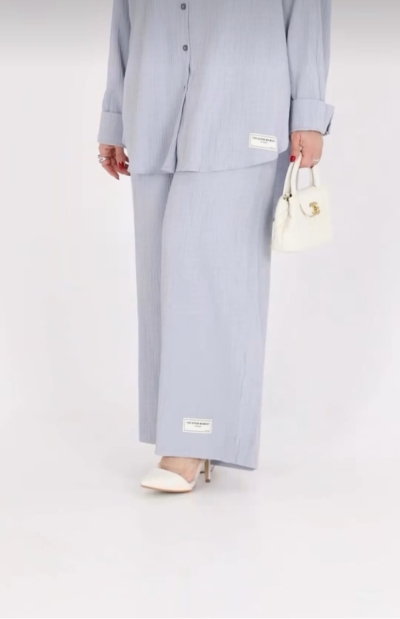 Alternative view of بدلة نسائي