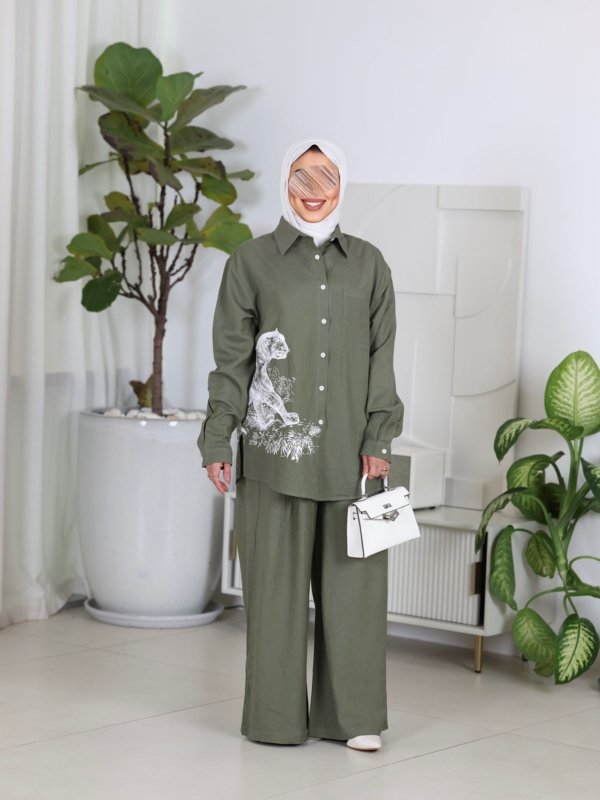 ⁦بدلة نسائي⁩ - الصورة ⁦2⁩