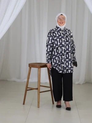 بدلة نسائي لينن