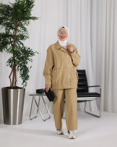 Alternative view of بدلة نسائي جيوب