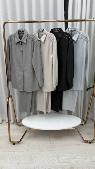 Alternative view of بدلة نسائي