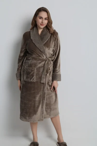 روب نسائي فرو