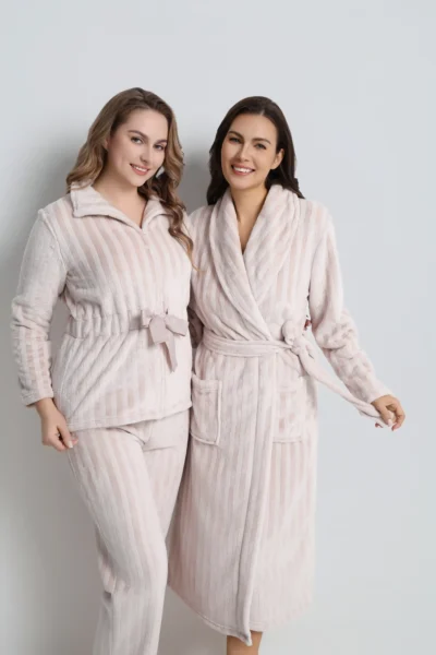 روب نسائي فرو