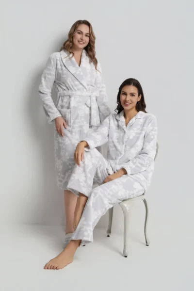 روب نسائي فرو