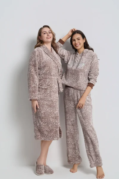 روب نسائي فرو