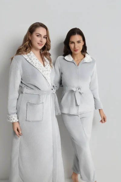 روب نسائي فرو