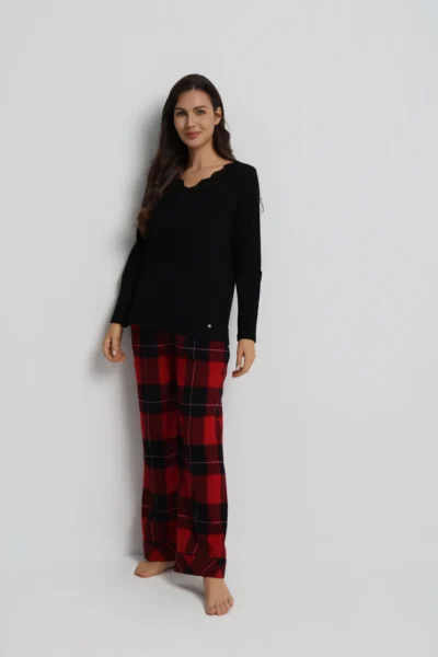 بجامة نسائي بنطلون كاروه