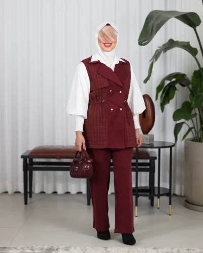 Alternative view of بدلة نسائي حفر