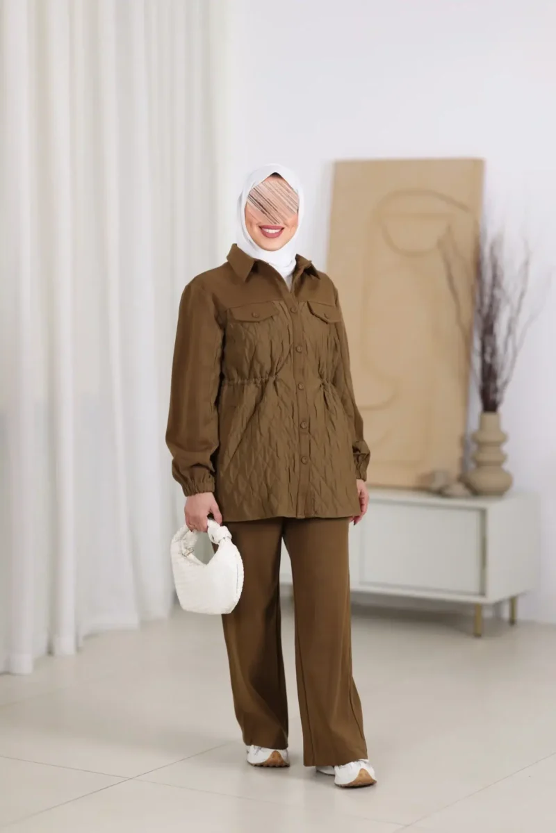 بدلة نسائي