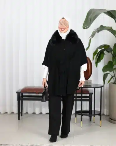 جاكيت نسائي تريكو مع فرو