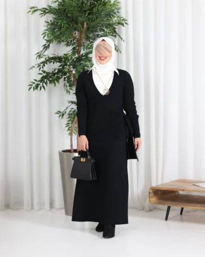 بدلة نسائي تريكو تنورة