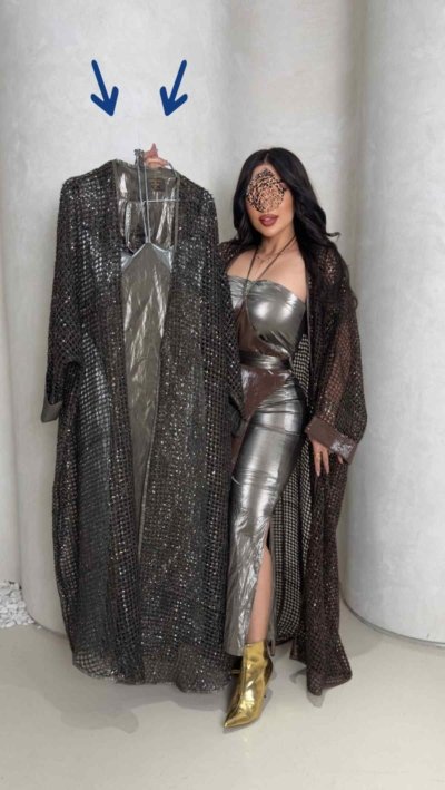 بشت مع فستان جلد