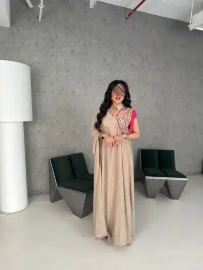 فستان نسائي