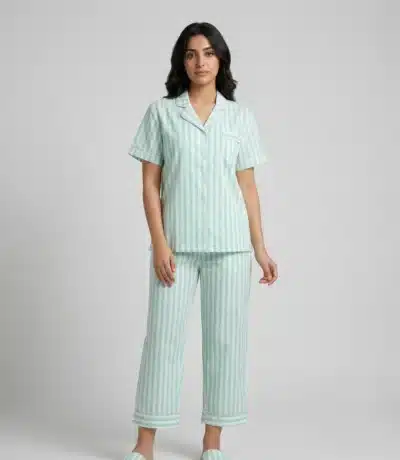 بجامة نسائي زرار 1/2 كم