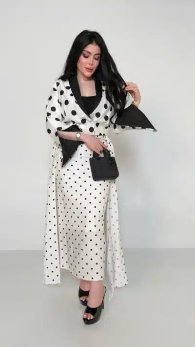 بدلة نسائي تنورة