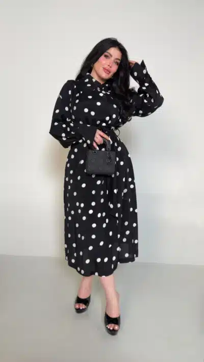 فستان نسائي