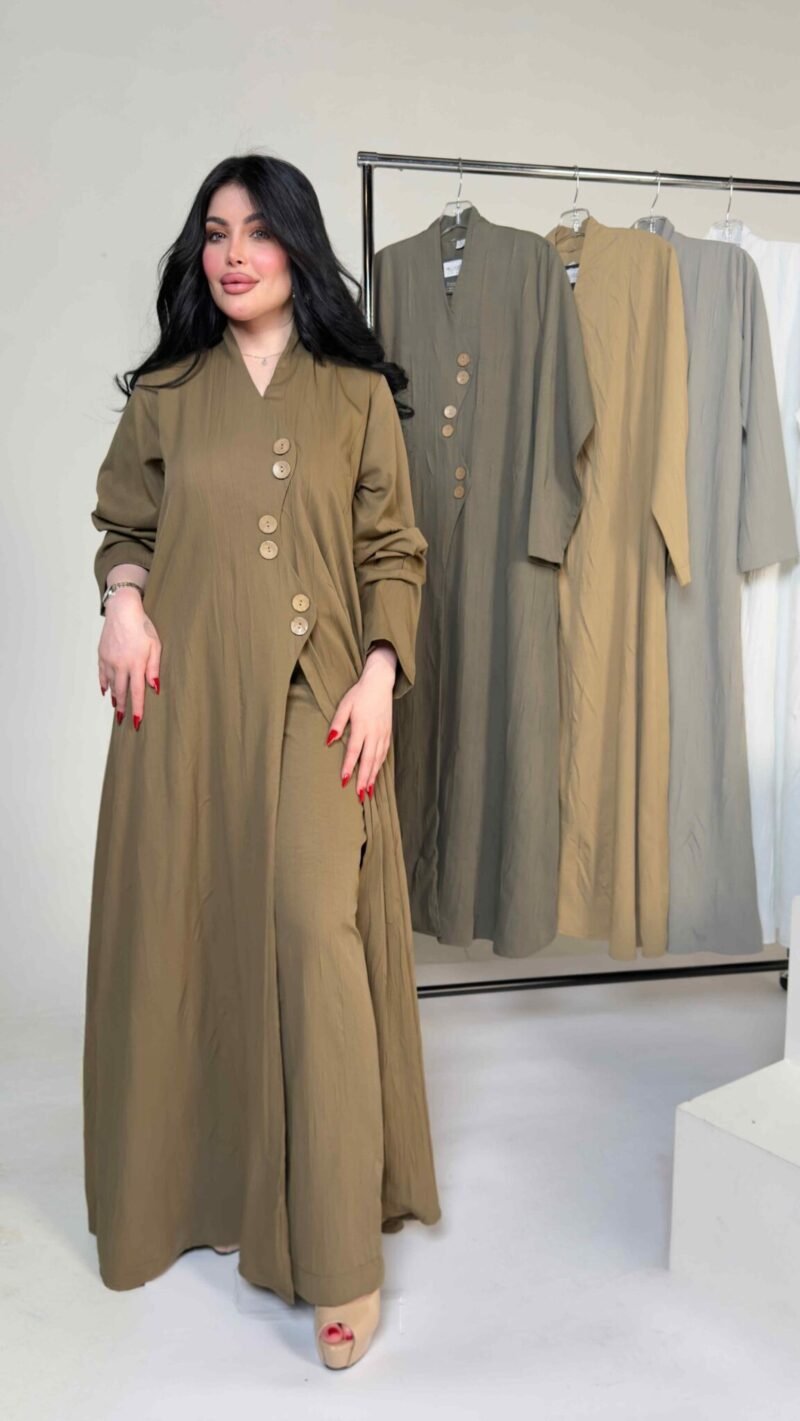 بدلة نسائي