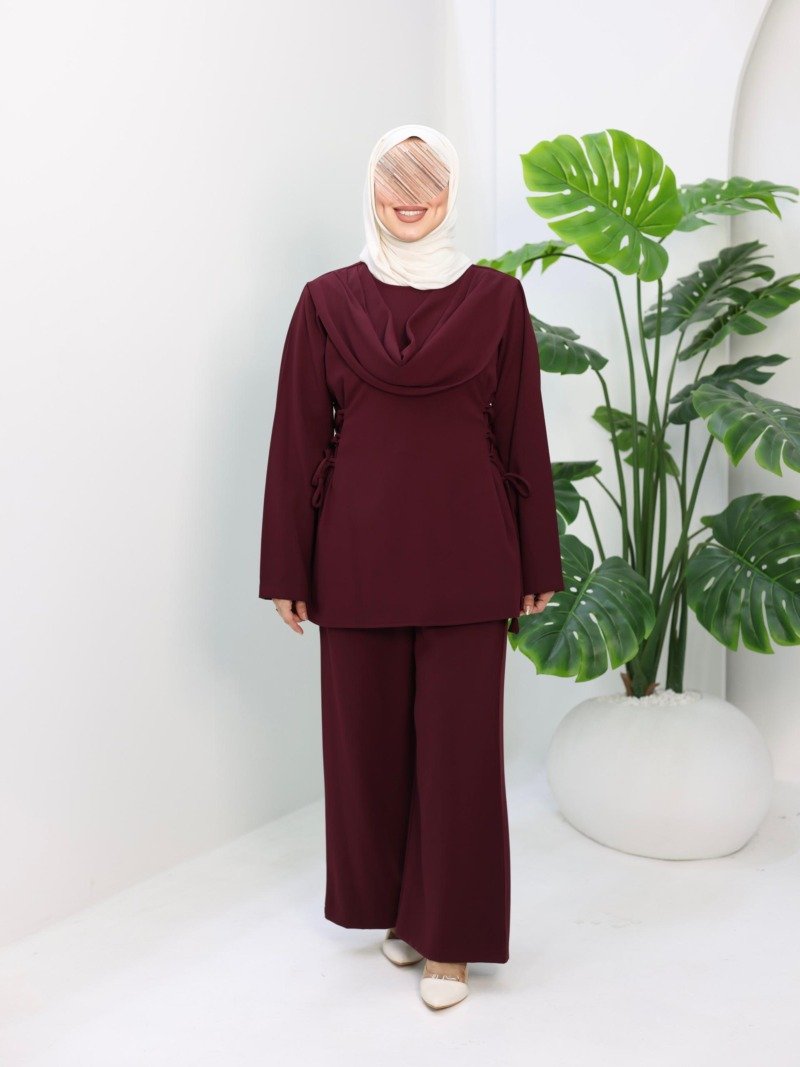 بدلة نسائي