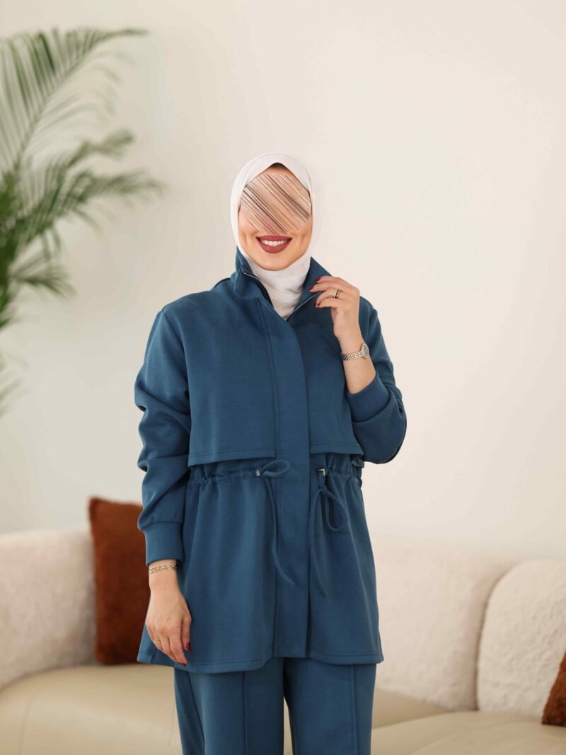 ⁦بدلة نسائي⁩ - الصورة ⁦2⁩